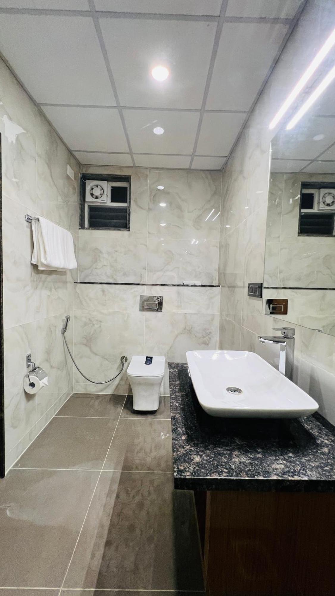 Hotel Aashraya Dod Jala Εξωτερικό φωτογραφία