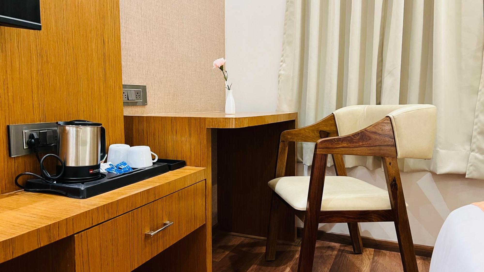 Hotel Aashraya Dod Jala Εξωτερικό φωτογραφία
