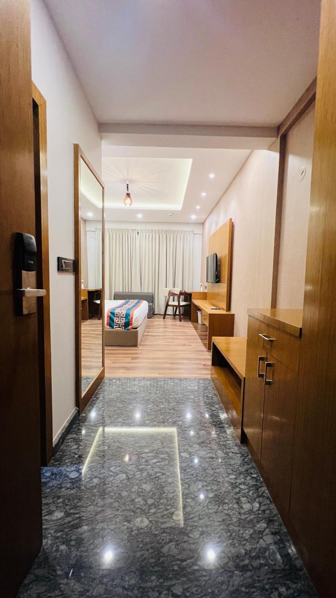 Hotel Aashraya Dod Jala Εξωτερικό φωτογραφία